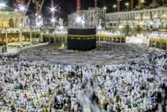 Mecca : 'Kaaba', 2am, by Ala Hamdan. #photography #culture #World #travel