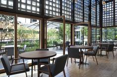 El restaurante Bosco de Lobos coloniza el Colegio de Arquitectos de Madrid. | diariodesign.com