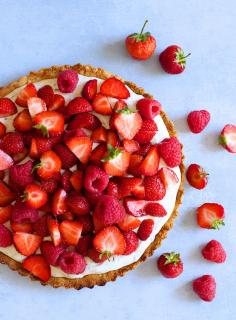 Flourless Strawberry Tart
