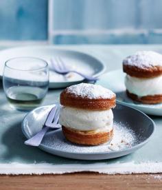 vanilla cream puffs with milk ice-cream