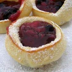 Fruit filled baked pancakes
