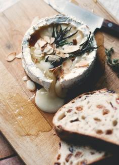 baked camembert