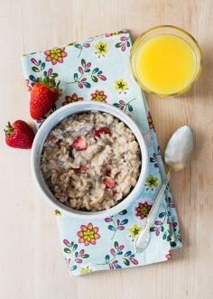
                        
                            DIY Instant Oatmeal Packets + 8 Flavor Combinations
                        
                    