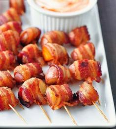 
                        
                            Bacon-Wrapped Potato Bites with Spicy Sour Cream Dipping Sauce - Recipes, Dinner Ideas, Healthy Recipes & Food Guide
                        
                    
