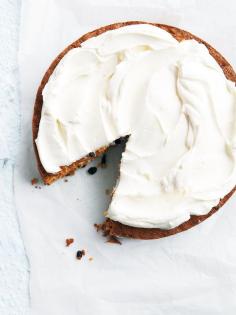 Flourless carrot cake with cream cheese icing