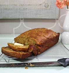 Banana Pumpkin Apple Bread #fallrecipes #recipes #breadrecipes