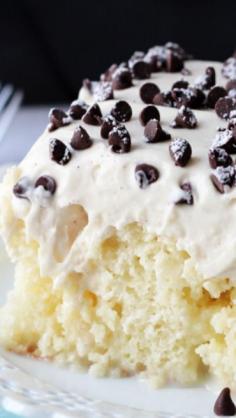 cannoli poke cake