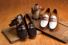 
                        
                            The Ultimate Loafer Guide - Penny Loafers, Tassels & Gucci — Gentleman's Gazette #gentsgazette
                        
                    