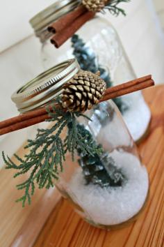 
                        
                            Mason Jar Snowy Trees ... So simple!! Via viewfromthefridge...
                        
                    