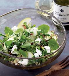 
                    
                        Gail Simmons' Watercress & Goat Cheese Salad with Green Apple and Toasted Nuts Honey Vinaigrette #recipe paired with Estancia #Chardonnay
                    
                