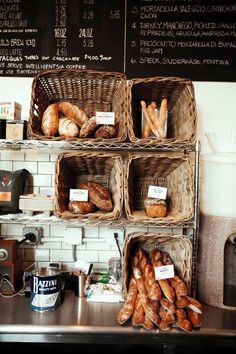 
                    
                        What a great twist on everyday cafe storage.  I love the baskets turned face on. Economical but provincial.   #Dépanneur | New York
                    
                