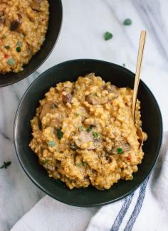 easy brown rice risotto with mushrooms and fresh oregano