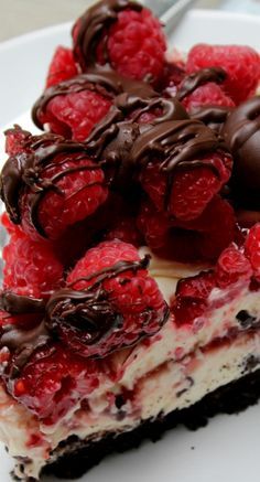 
                    
                        White Chocolate Raspberry Truffle No Bake Cheesecake
                    
                