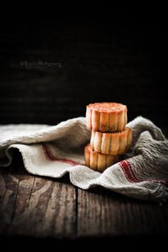 
                    
                        Classy picture...traditional moon cake | Flickr - Photo Sharing!
                    
                