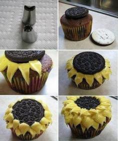 
                        
                            Oreo Sunflower cupcakes
                        
                    