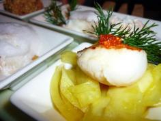 Restaurant "Pluto": Plutos - the German answer to tapas! ;-)  Grilled scallops with orange-fennel salad.