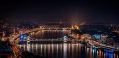 
                    
                        Budapest @ night
                    
                