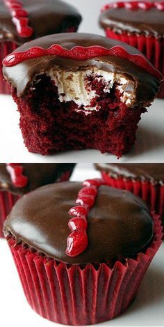 Copycat Red Velvet Hostess Cupcakes