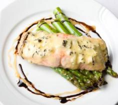 Broiled Salmon Fillet with Asparagus Sauce Recipe