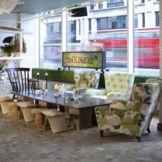 
                    
                        The Folly Bar&Restaurant_London
                    
                
