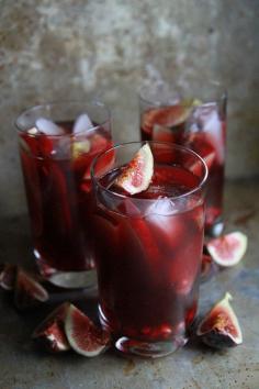
                        
                            Autumn Sangria with Apples, Pomegranates and Figs
                        
                    
