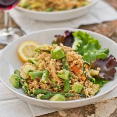 
                    
                        Quick weeknight #dinner ready in 40 minutes full of protein, and veggies. #Quinoa with pesto, #chicken, zucchini, asparagus and #avocado. #glutenfree #dairyfree
                    
                