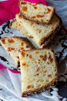 
                    
                        apricot ginger panettone
                    
                