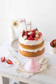 
                    
                        strawberry cream cake with vanilla sponge, whipped cream & fresh strawberries
                    
                