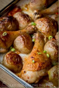 
                    
                        Comforting ‘Meat & Potatoes’ dinner idea, that takes only 10 minutes of prep, and is all done in one baking dish. by LettheBakingBegin...
                    
                