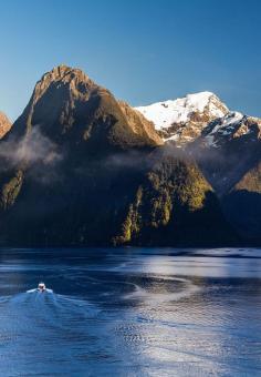 
                    
                        Milford Sound, New Zealand
                    
                