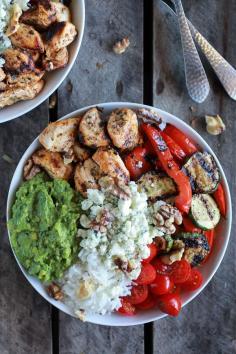 
                    
                        California Chicken, Veggie, Avocado and Rice Bowls / halfbakedharvest.com
                    
                