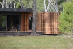 
                    
                        Pop-Up House / Multipod Studio
                    
                