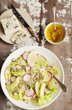 Fresh Green Apple Salad / via Shop Sweet Things greens and radishes, lime juice and olive oil, blue cheese, pistachio and sprouts