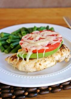 
                    
                        This Avocado Chicken is healthy and delicious! Pin this for the next time you are cooking chicken! |navywifecook.com
                    
                