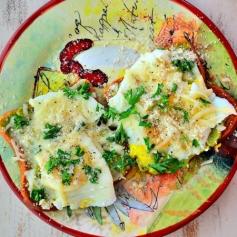 
                    
                        Poached Egg Toast with Avocado & Sesame Seeds #glutenfree
                    
                