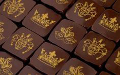 
                    
                        Macarons, Dark Chocolate & Chocolate Gifts | ShopSucre
                    
                