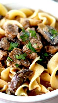 
                    
                        Slow-Cooker Beef Stroganoff Soup ~ Melt in your mouth beef simmered, tenderized and spiced with onions, garlic, Worcestershire sauce, Dijon, tomato paste, paprika, basil, thyme and dill in a rich, creamy mushroom sauce.
                    
                