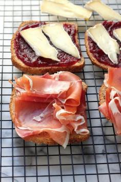
                    
                        Cranberry, Brie Prosciutto Grilled Cheese
                    
                