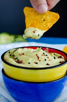 Creamy Avocado Dip with Lemon