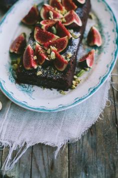 
                    
                        ... chocolate cake with figs ...
                    
                