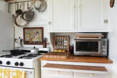 
                    
                        10 Things to Do If You Don't Have a Range Hood or Vent — Rental Kitchen Problems
                    
                