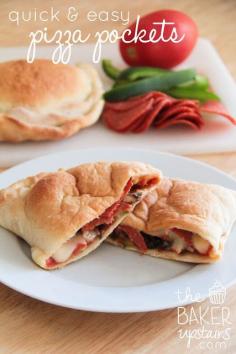 
                    
                        Quick and easy pizza pockets from The Baker Upstairs. A delicious and versatile meal the whole family will love! www.thebakerupsta...
                    
                