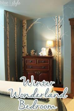 
                    
                        Winter Wonderland Bedroom - handpainted aspen tree mural, falling snow, and more!
                    
                