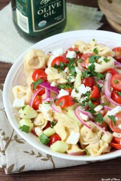 Tortellini Pasta Salad - fresh, easy and the perfect way to use up your garden veggies!