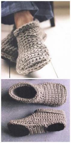 
                    
                        DIY Cozy Crocheted Slipper Boots | Handy & Homemade
                    
                