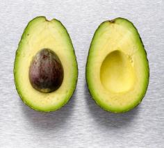 #Superfood  Avocados: Blood sugar peaks can signal your body to store fat around your midsection, but monounsaturated fats stop the spikes, thwarting fat accumulation. Half an avocado contains 10 grams of the healthy fats.