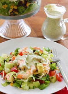
                    
                        Mexican Shrimp Cobb Salad - a beautifully layered salad with shrimp, avocados, grilled corn, black bean salsa, cucumbers, tomatoes and cheese.     #weightwatchers #clean #glutenfree
                    
                