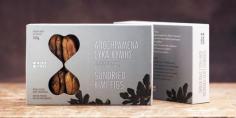 
                    
                        Rizovoli's Fig Products are Marketed with Mirrored Heart Cut-Outs #dessert trendhunter.com
                    
                