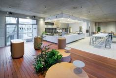 
                    
                        Blue Bottle Coffee Aoyama Cafe | Schemata Architects / Jo Nagasaka
                    
                