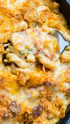 
                    
                        King Ranch Mac and Cheese ~ with a crushed Dorito topping... So creamy and a little spicy with diced chicken, lots of cheese, and a can of Rotel tomatoes
                    
                